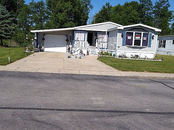 2nd image of 1889 Morningstar Ave