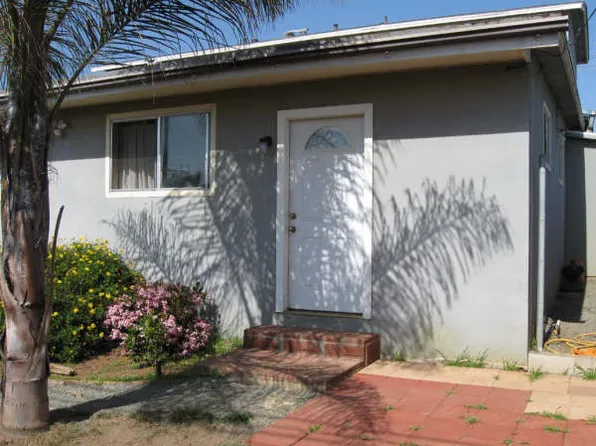 901 S Tremont St #5, Oceanside, CA 92054
