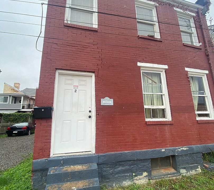 2nd image of 2321 Harcum Way