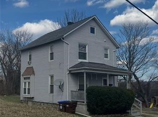 462 Lorain St, Sharon, PA