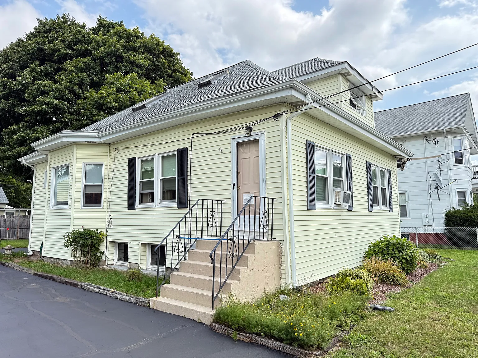 1 bed, 800 sqft, $1,650 — Photo 1