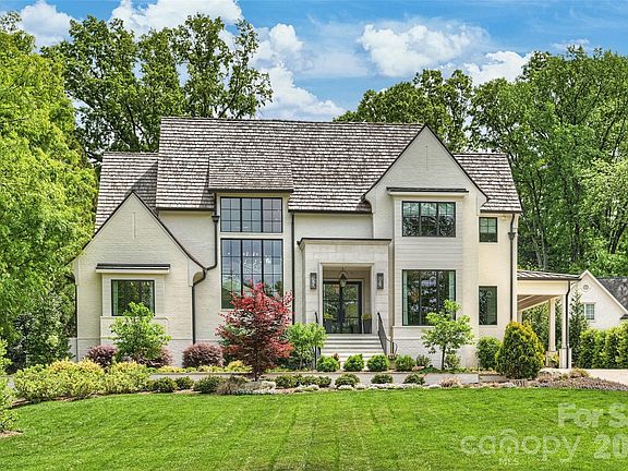 2nd image of 1931 Shoreham Dr