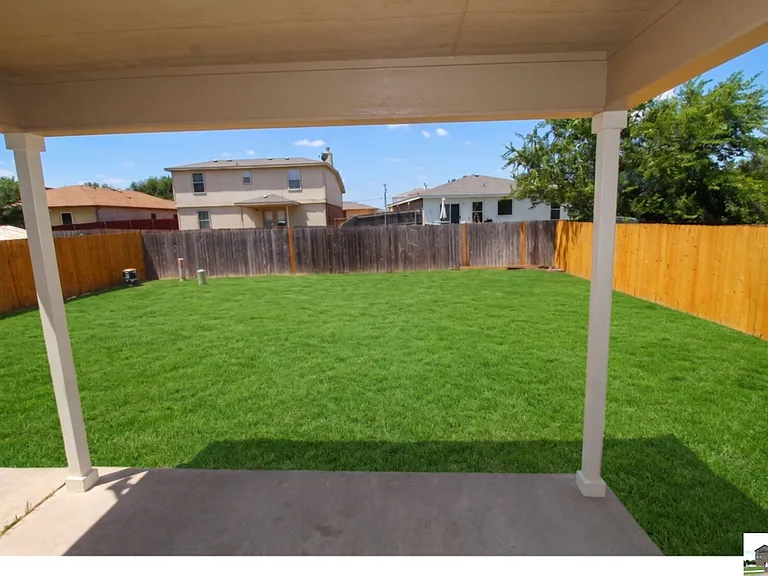 5611 Bertha Dr — Photo 17