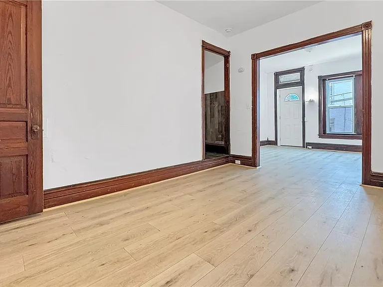 328 N Law St — Photo 10