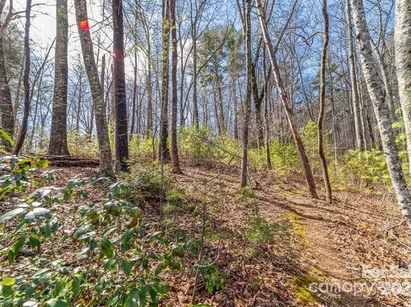 99999 Parker Rd #3, Asheville, NC 28805