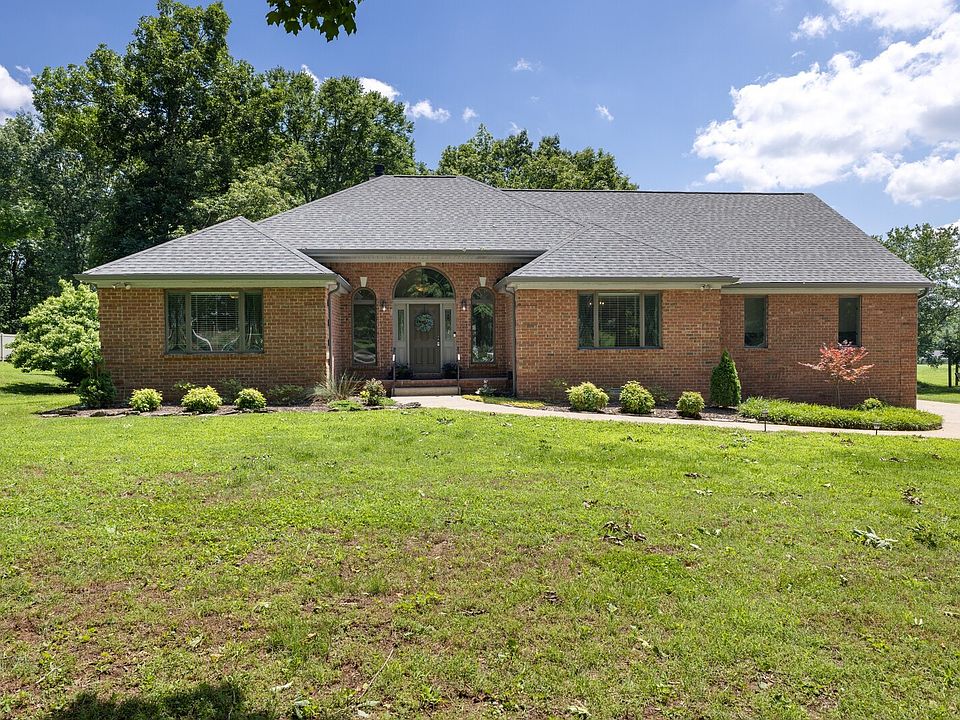 1st image of 4143 Elizabeth Dr