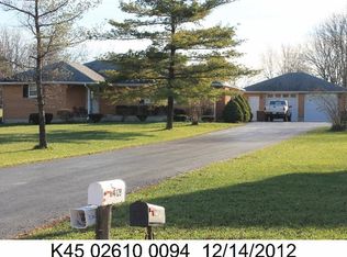 4128 Belvo Rd, Miamisburg, OH 45342