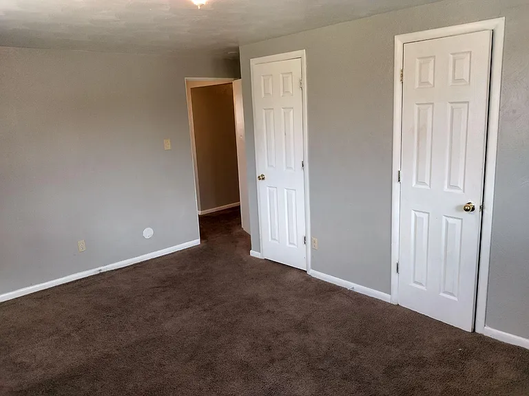 1753 Clinton St #3 — Photo 8