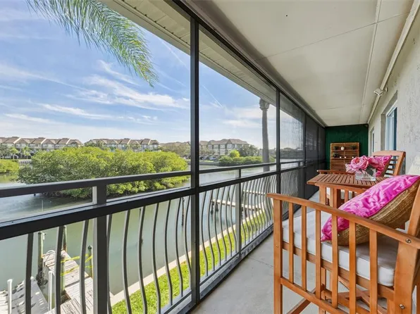 8806 Bay Pointe Dr #206, Tampa, FL 33615