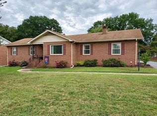 7354 Princess Anne Dr, Mechanicsville, VA 23111
