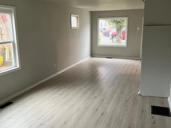 3112 S 7th St, Tacoma, WA 98405