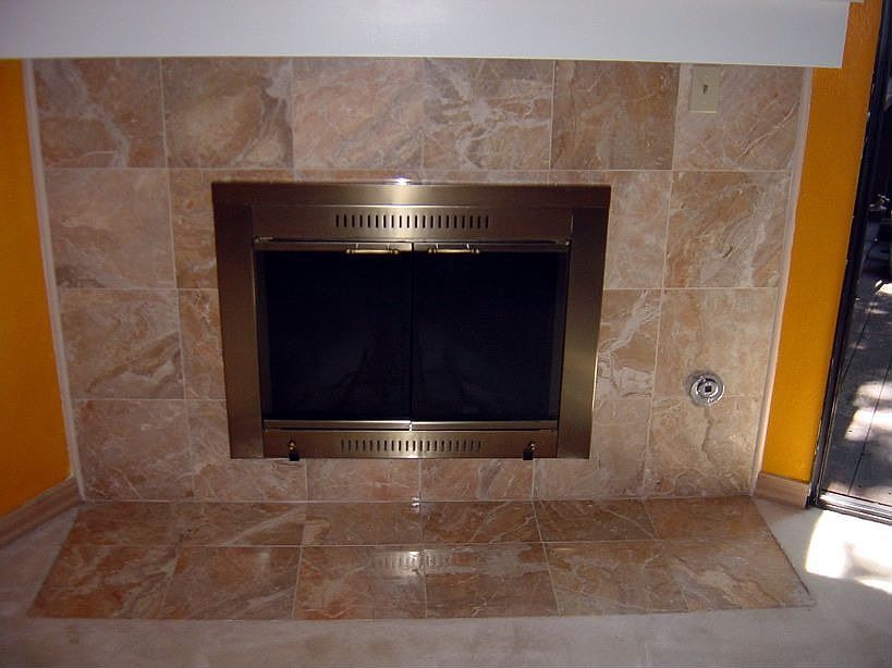 Marbled Fireplace - marble matches the entryway