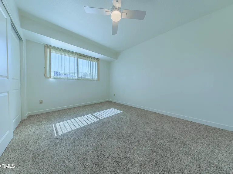 4558 N 15th Ave — Photo 34