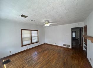317 W 16th St #319, Joplin, MO 64804