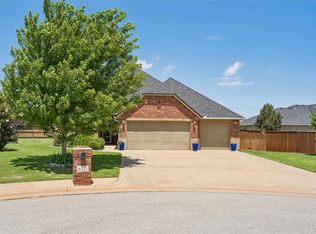 8421 NW 126th St, Oklahoma City, OK 73142