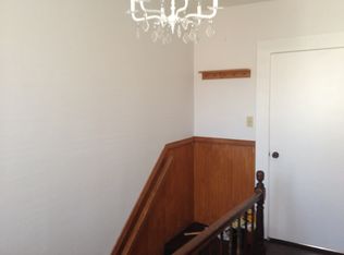 38 Swift St, Lowell, MA 01852