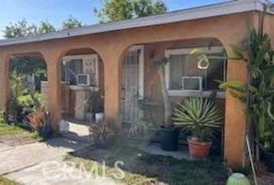 9957 Citrus Ave, Fontana, CA, 92335