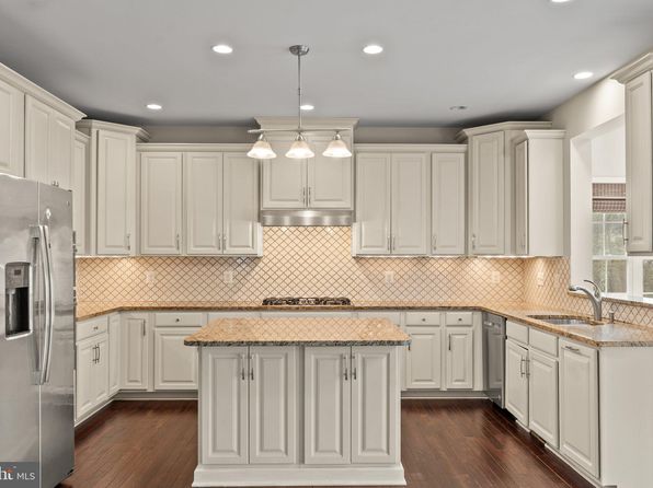 24299 Misty Dew Pl, Aldie, VA 20105