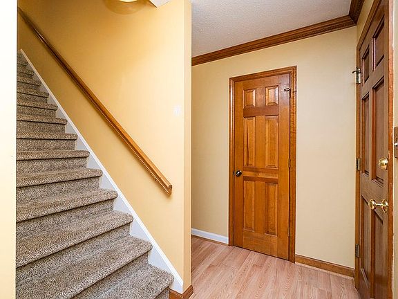 4th image of 106 Branchwood Dr