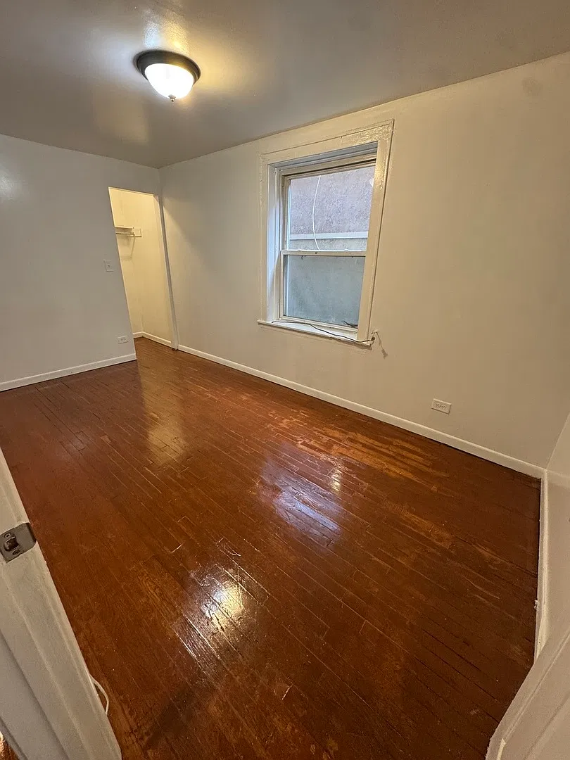 1 bed, 1.0 bath, 975 sqft, $1,250 — Photo 4