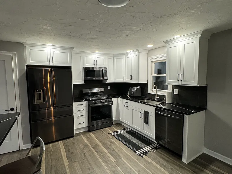 4400 Dickersonville Rd #4400 — Photo 2