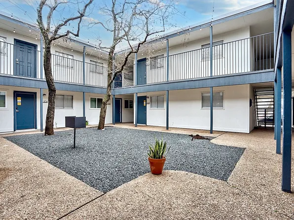 Manor Flats Apartments