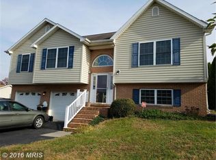 37 Prosperity Ct, Martinsburg, WV 25405