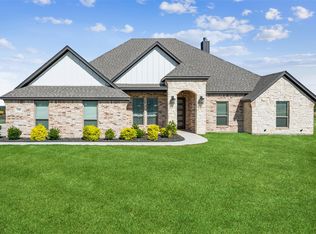 1308 Green Ridge Rd, Weatherford, TX 76085