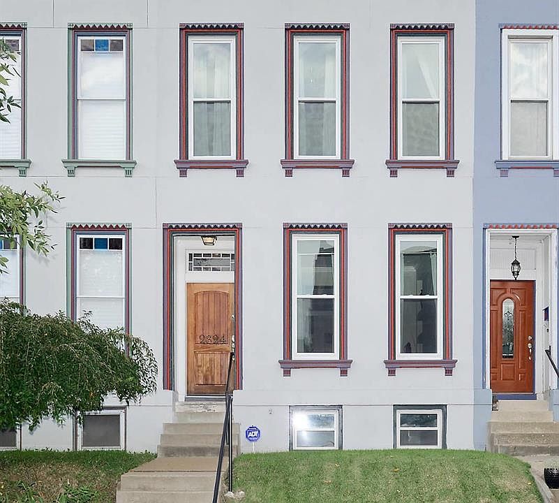 1st image of 2824 Russell Blvd