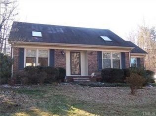235 Rosewood Dr, Roxboro, NC 27573