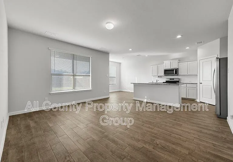 131 Orchard Pines Pl — Photo 7