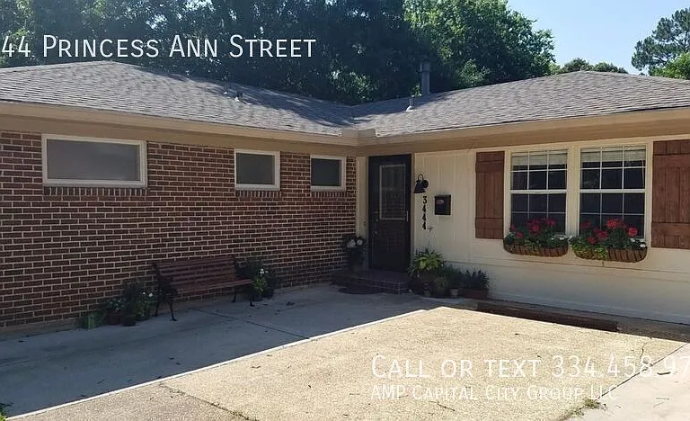 3444 Princess Ann St — Photo 2