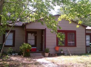 802 Oak St, Bryan, TX 77802