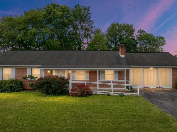 160 Old Martinsburg Rd, Shepherdstown, WV 25443