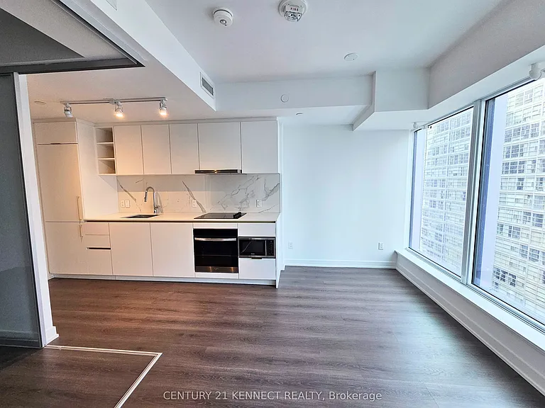 8 Wellesley St W #1106 — Photo 11