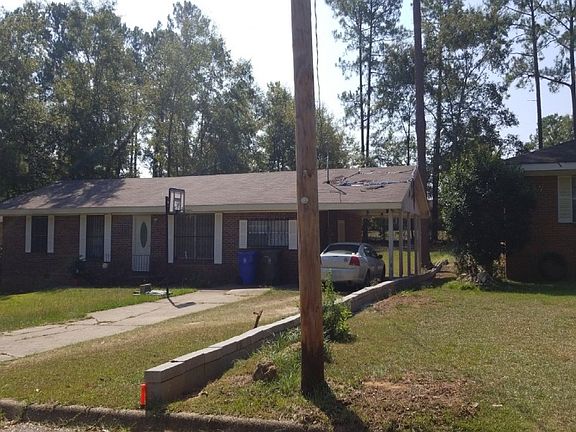 2nd image of 206 Cordova Dr