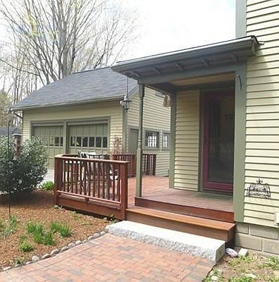 4th image of 9 Francis Ave