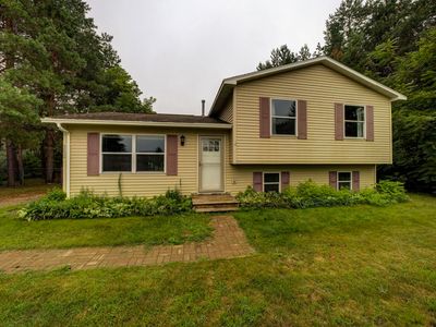 3220 Bowerman Rd, Kingsley, MI, 49649