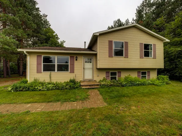3220 Bowerman Rd, Kingsley, MI 49649