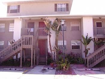1st image of 4894 W Gandy Blvd