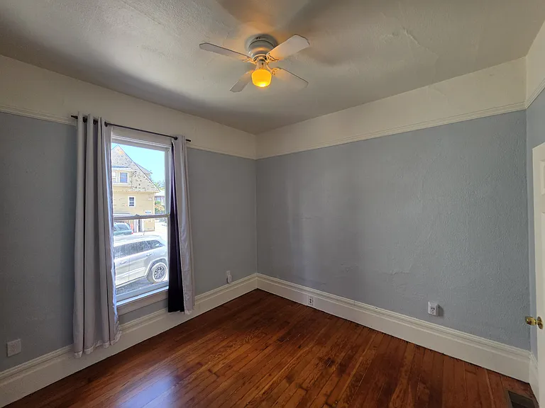 3139 Harrison St — Photo 20