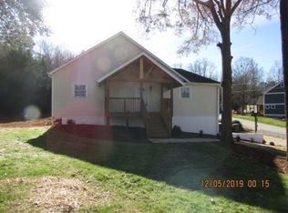 200 S Lakeview Dr, Duncan, SC 29334