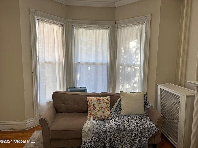 3rd image of 2341 15th Street