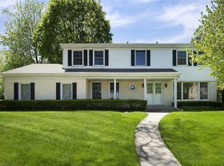 1132 Galway Ct, Northbrook, IL 60062