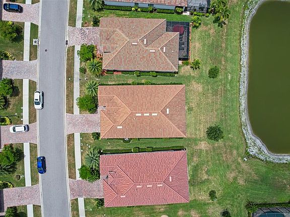 4th image of 12700 Canavese Ln