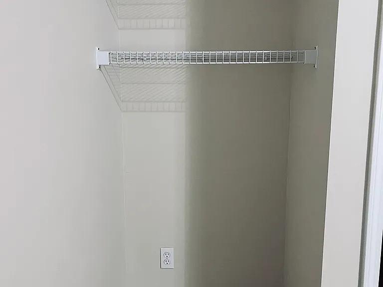 303 N Oak St #2 — Photo 7