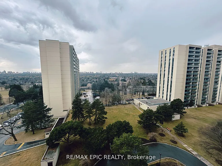 350 Seneca Hill Dr #908 — Photo 12