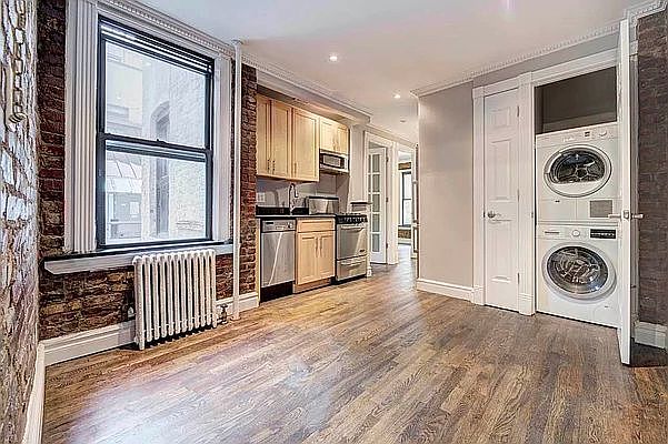 1st image of 322 100th St #4
