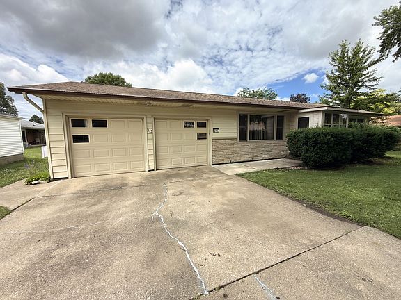 2nd image of 315 Mecherle Dr