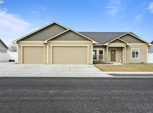 1911 NE 8th St, Hermiston, OR 97838